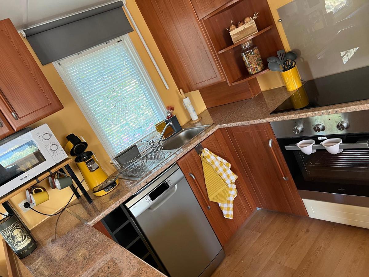 Joli Mobil-Home De Vacances, Ideal Pour Les Familles Rocbaron Exterior foto